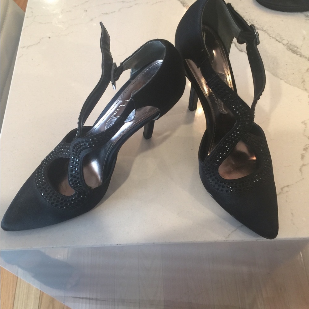 Bling black shoes